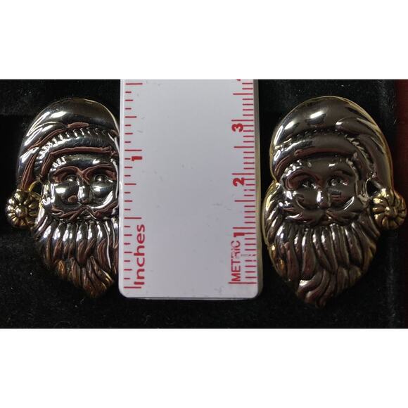 Vtg Women’s Clip On Santa Christmas Earrings Comfort Ear Pads 1.375 Inches Long - Picture 7 of 7